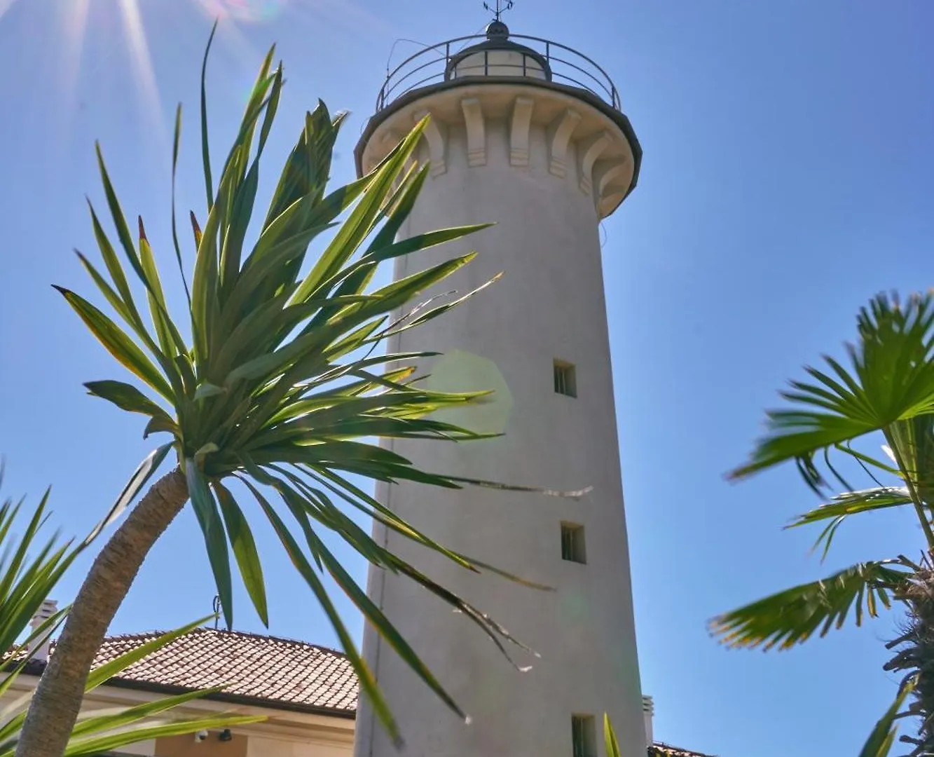 Beachfront Colourful Flat With Swimming Pool Bibione Appartement